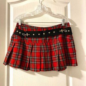 Tripp NYC pleated tartan plaid mini skirt